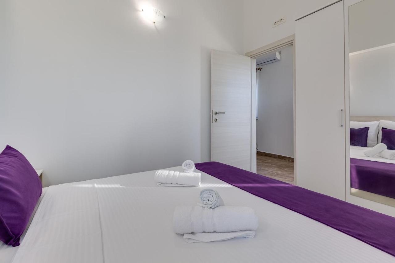 Apartment Miruna S Bazenom Donje Rastane Екстер'єр фото